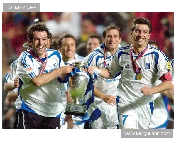 希腊足球明星盘点：从传奇到新星的精彩旅程与成就分析