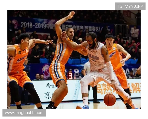 欧锦赛分析：上海篮球队在比赛节奏中的精彩表现与战术思考